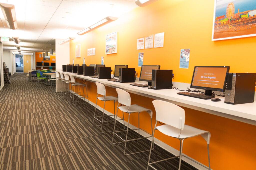 Computer per gli studenti, EC Los Angeles